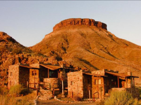 Mount Canyon Guest Farm